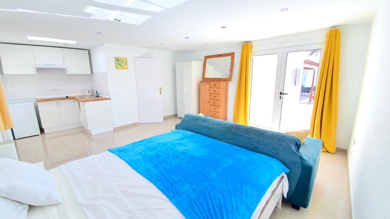 Stunning Sea View Villa With 6 Bedrooms & Heated Pool - Villa Renaissance Playa Blanca (Lanzarote) Exterior foto